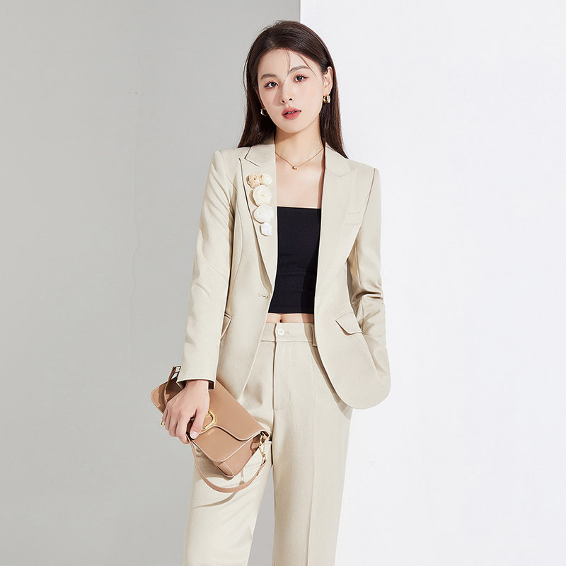高级感西装职业套装女2026新款时尚气质女神范高端正装白色工作服