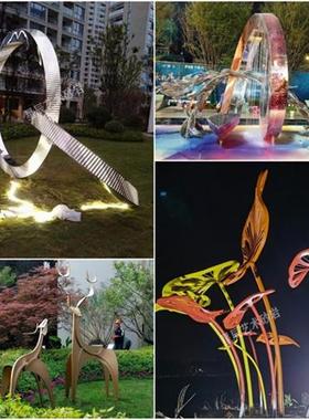 定制不锈钢雕塑厂家直销玻璃钢卡通ip摆件城市广场景观大型雕塑