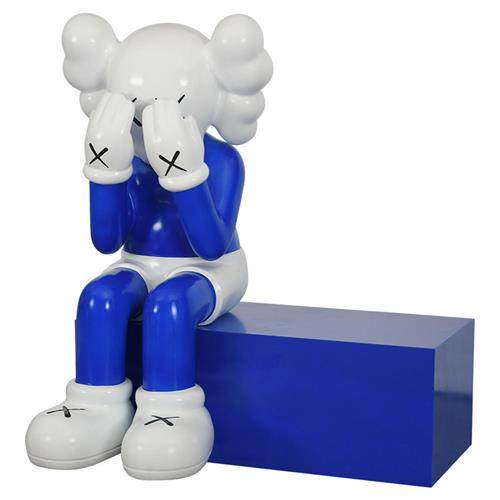 坐姿kaws摆件商场美陈网红店拍照打卡装饰品芝麻街公仔暴力熊雕塑