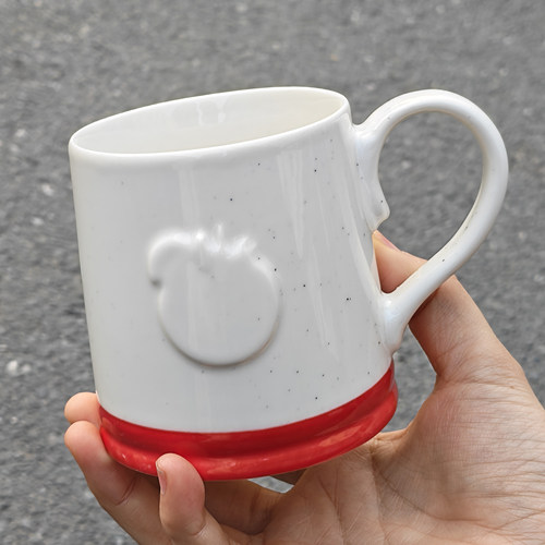 食魔师创意陶瓷马克杯尾货清仓处理立体浮雕苹果家用早餐杯 280ML