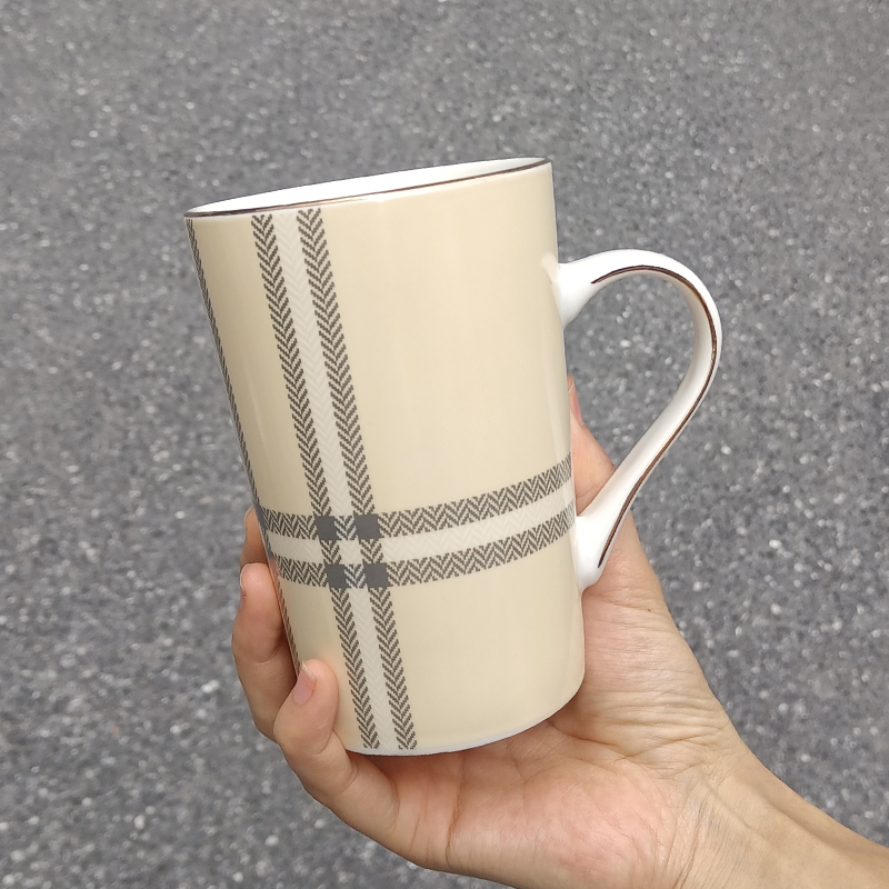 食魔师轻奢陶瓷马克杯尾货清仓处理家用早餐杯办公室喝水杯 420ML