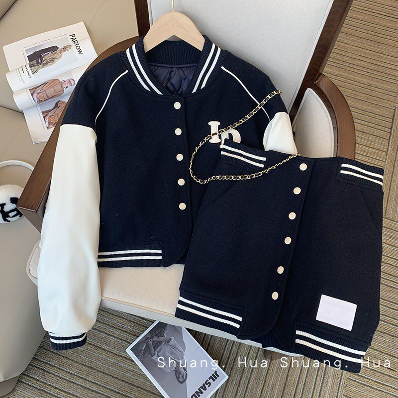 [ORIGINAL NICHE] PREPPY SUIT WOMENS WINTER 2024 NEW AGE REDUCTION THICKENED BASEBALL UNIFORM SHORT SKIRT TWO-PIECE SET