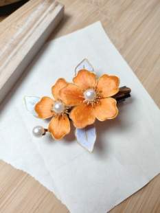 手作非遗绒发夹橙黄色绒花蚕丝线绒花发夹绒花日常款