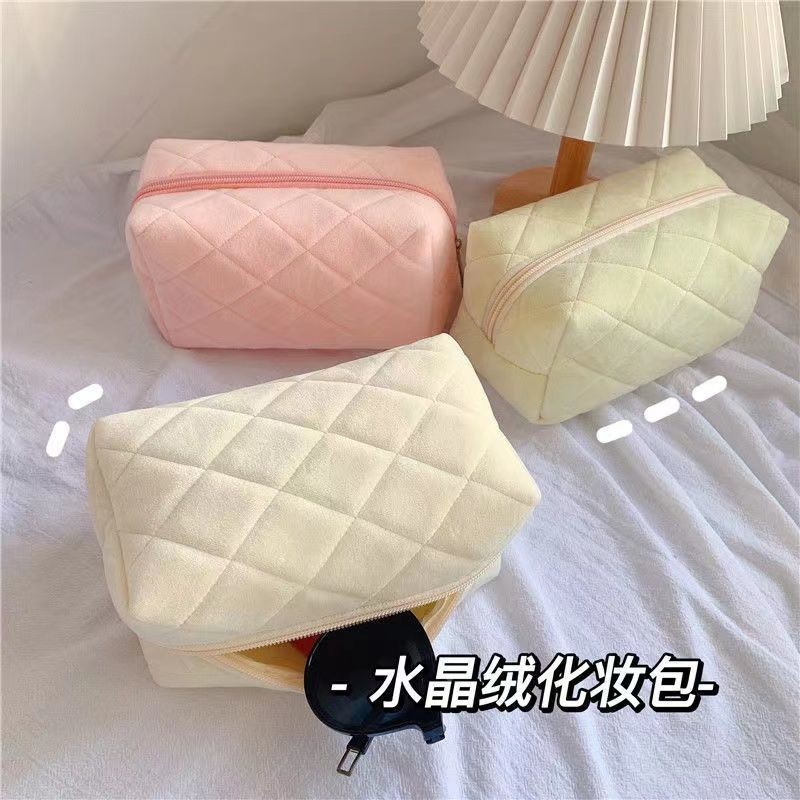 高颜值奶油花朵化妆包简约外出便携大容量洗漱包小众设计收纳定制
