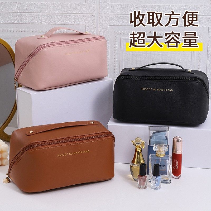 PU皮爆款枕头化妆包大容量高颜值旅行便携洗漱包化妆品收纳包定制