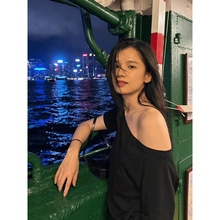 设计感小众一字肩斜领短袖t恤女夏季设计感小众宽松显瘦黑色上衣