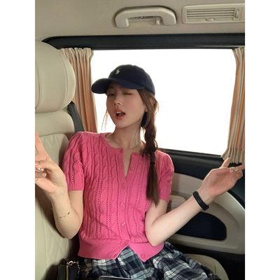 修身显白针织开衫圆领短袖t恤女