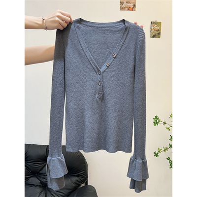 高级设计感v领纽扣内搭针织衫女