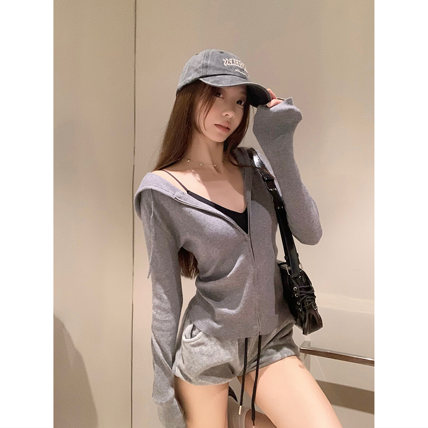 纯欲风辣妹连帽长袖针织衫女毛衣