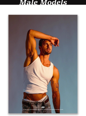 男模Christian Hogue性感海报/多巴胺氛围感装饰画/复古颗粒噪点