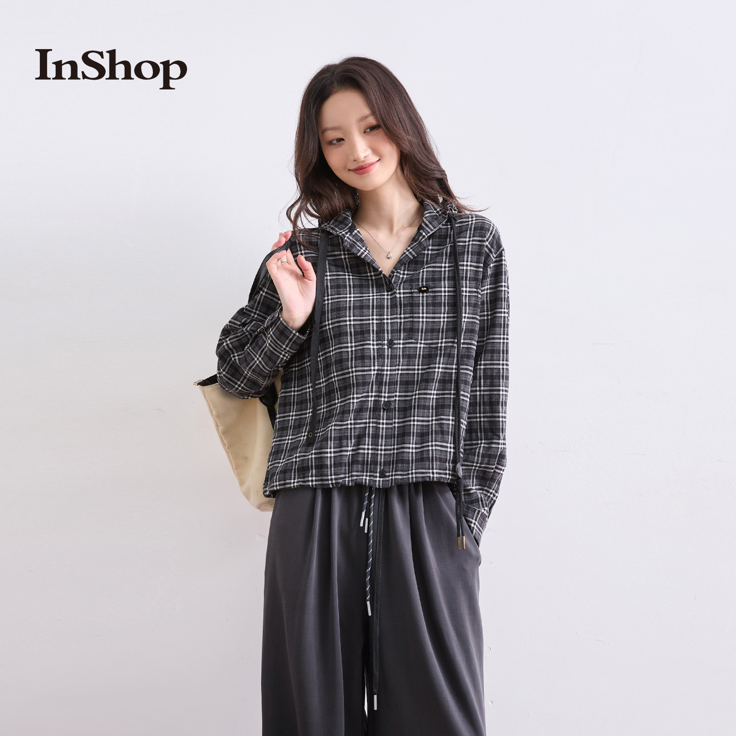 【商场同款】INSHOP新款女活力通勤减龄格子衬衫百搭抽绳长袖上衣