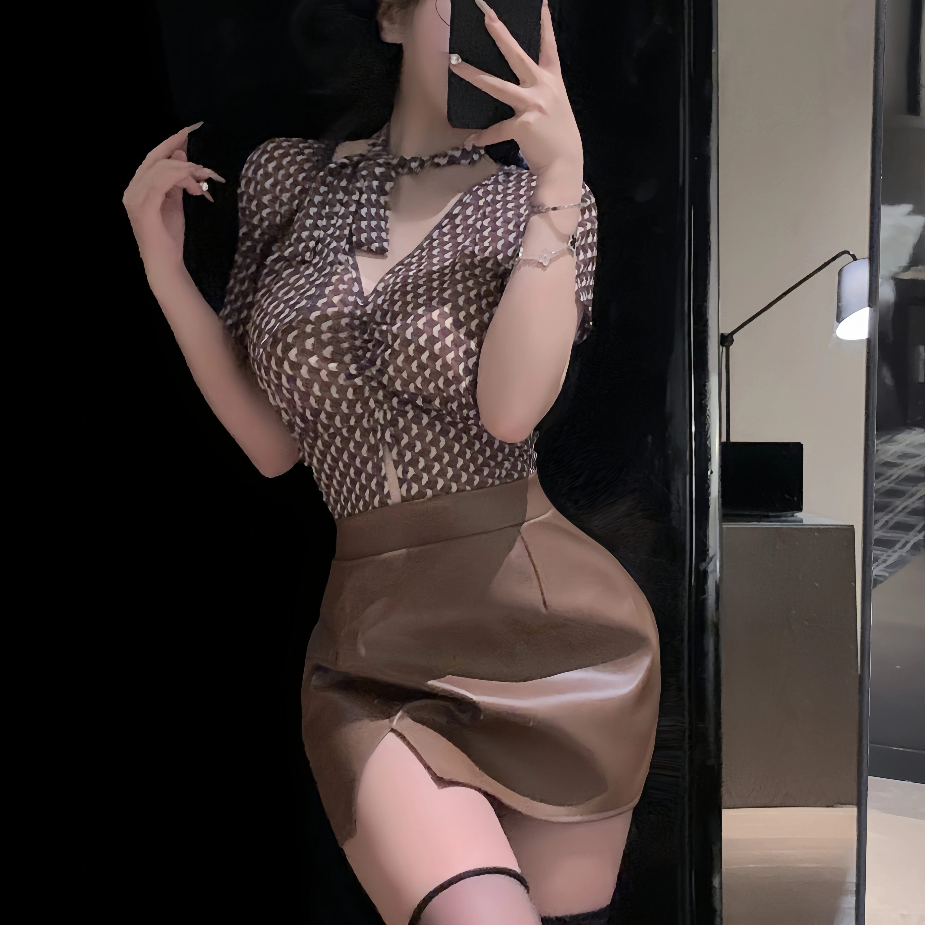 性感cos秘书制服包臀皮裙禁欲系约会战袍御姐纯欲V领衬衫套装qqny