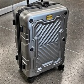 日本SMO 原创行李箱拉杆箱男大容量赛博朋克28寸静音旅行箱女20寸