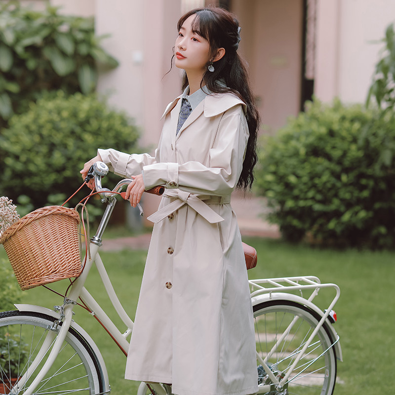 今年流行风衣外套2020年秋季新款中长款小个子气质温柔风垂感大衣