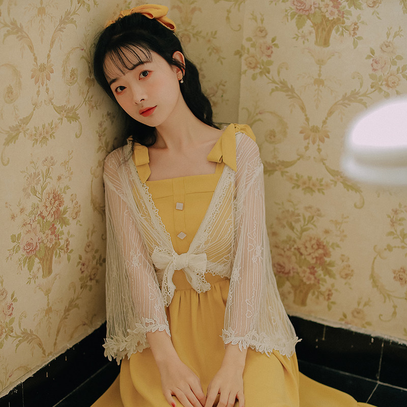 夏天超仙镂空蕾丝小披肩外套搭配裙子短款百搭洋气外搭防晒小开衫