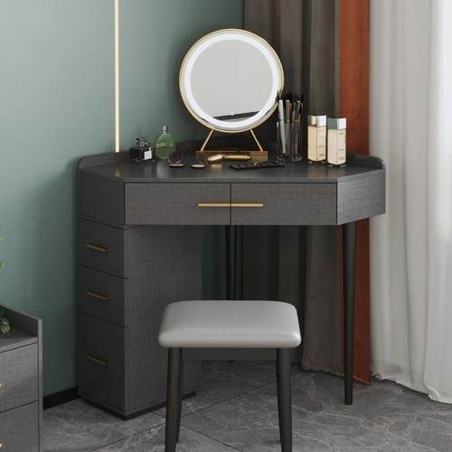 现代简约小户型主卧室转角梳妆台三角化妆台转角