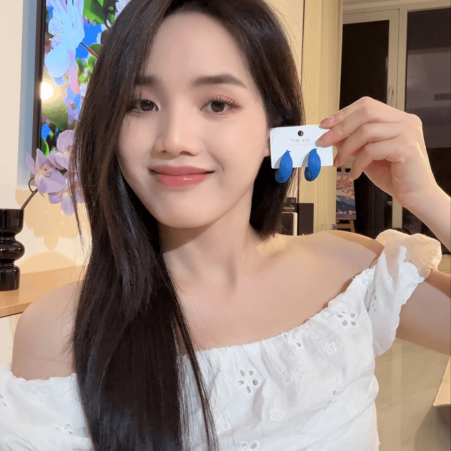 克莱因蓝轻奢金属素圈耳环女2025新款爆款简约气质方圆脸耳钉耳饰