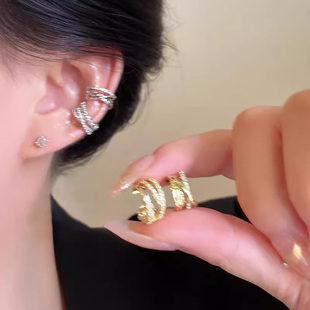 金属多层耳骨夹女2205新款 小众设计感轻奢耳夹耳环无耳洞耳饰 爆款