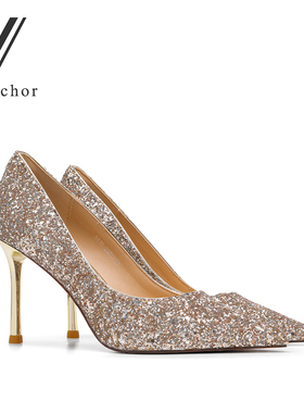 2024新款婚鞋女秀禾结婚纱伴娘鞋尖头细跟单鞋香槟金亮片高跟鞋