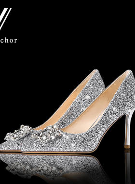 婚鞋2024年新款伴娘新娘婚纱水晶鞋细跟方扣水钻银色高跟秀禾鞋女