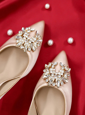 婚鞋女2024年新款迪丽热巴结婚婚纱新娘鞋尖头细跟高跟鞋平时可穿