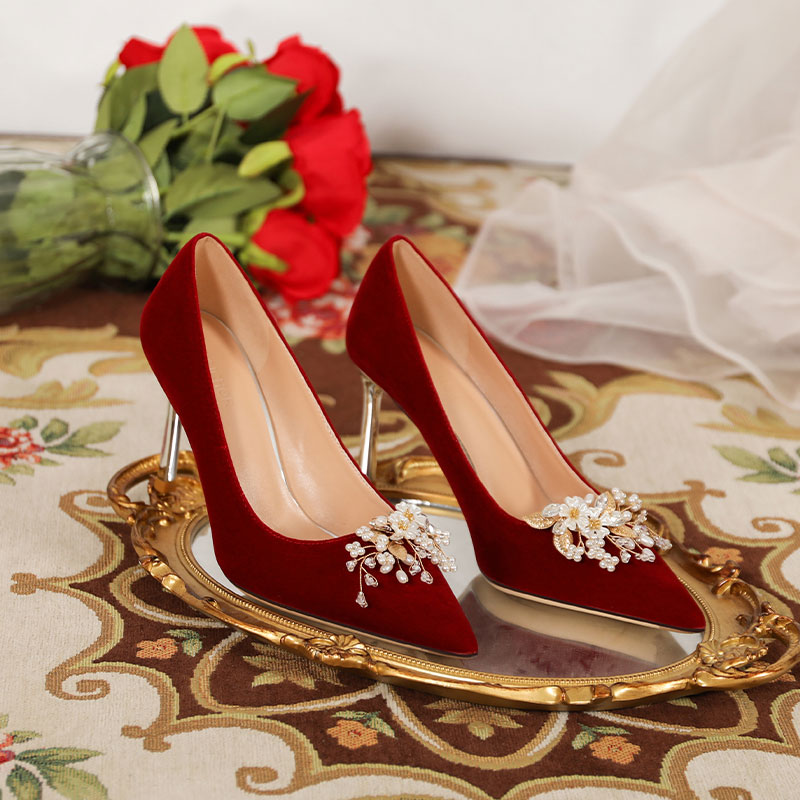 VELLICHOR尖头高跟鞋结婚婚礼