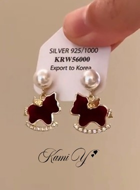 本命生肖马年新款复古红色丝绒小马镶钻珍珠耳坠耳钉女新年显气质