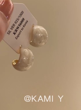 KAMI Y温柔气质奶油白豆豆耳环女简约小众设计轻奢高级感耳钉耳饰