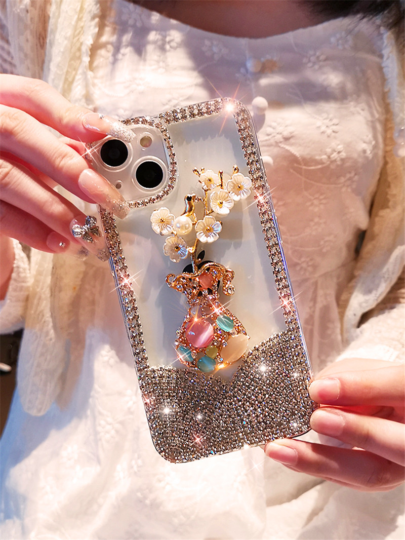 水钻梅花瓶适用苹果14手机壳新款镶钻iPhone16promax全包保护套15Pro奢华高端13Pro女款12网红11高级感xs/xr