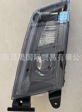 重汽HOWOT7H汕德卡C7HC9G7配件AZ962272000011LED前照灯总成