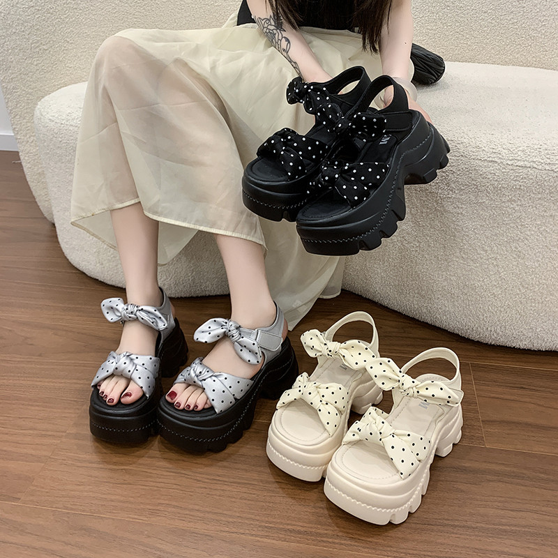 松糕厚底凉鞋女款2026新款夏季配裙子小个子内增高7cm休闲罗马鞋