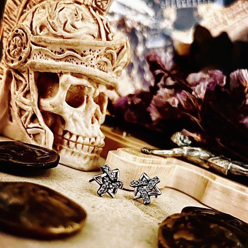 EBXBZ十字星形耳钉银饰耳饰个性潮流骷髅头装饰品