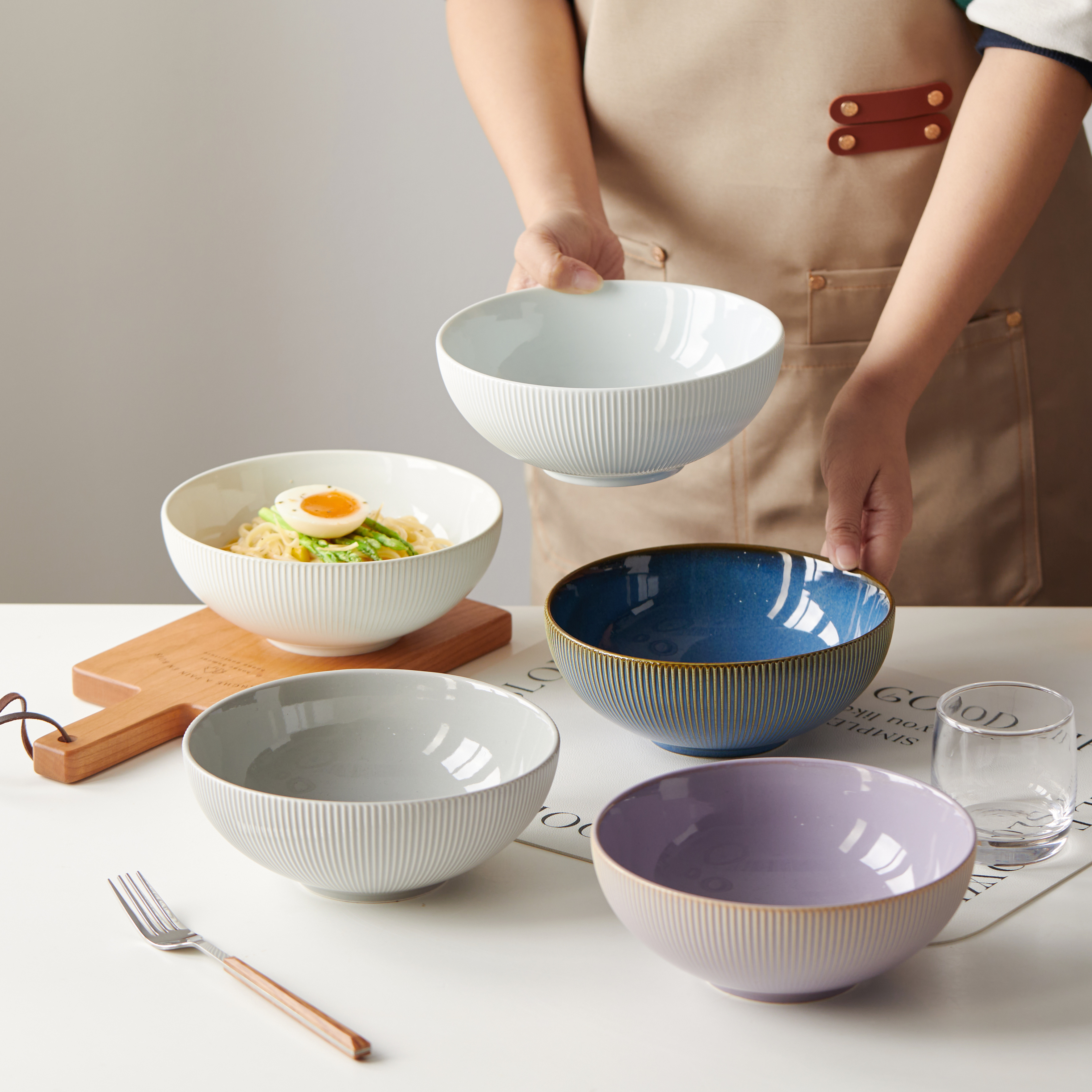 喝汤碗盛汤的陶瓷大汤碗