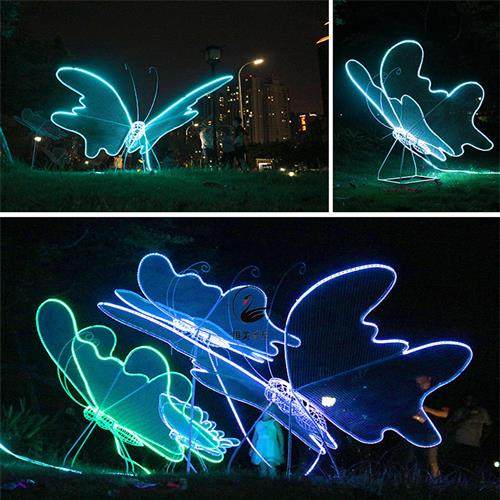 不锈钢蝴蝶雕塑户外仿真金属翅膀公园广场镂空发光装饰草坪工艺品