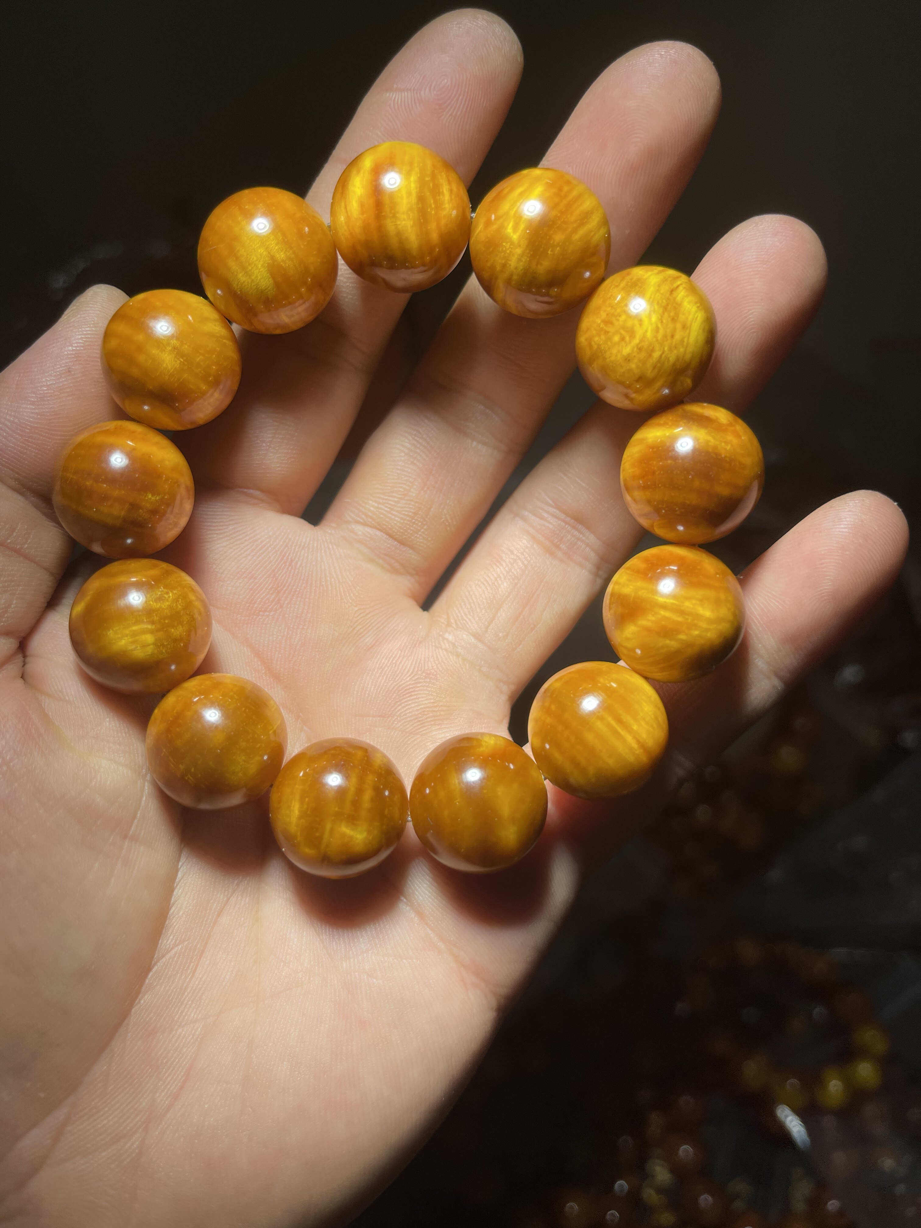 长白山琥珀木北沉香1.8手串满油金底