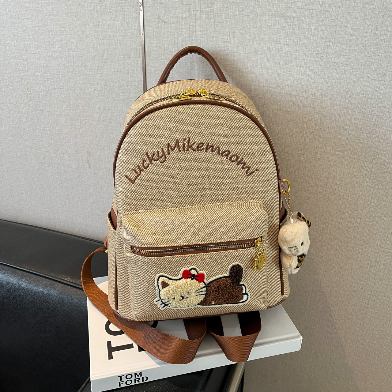 可爱猫咪双肩包背包大学生书包