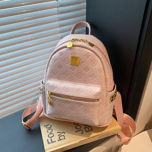 今年流行压花粉色双肩包包女生2025秋季 高级感铆钉旅行背包 新款
