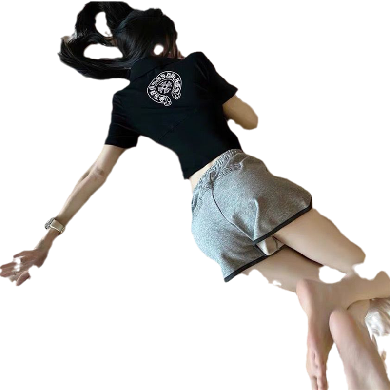 休闲运动套装女夏季马蹄梵文印花修身短袖高腰银丝刺绣短裤两件套