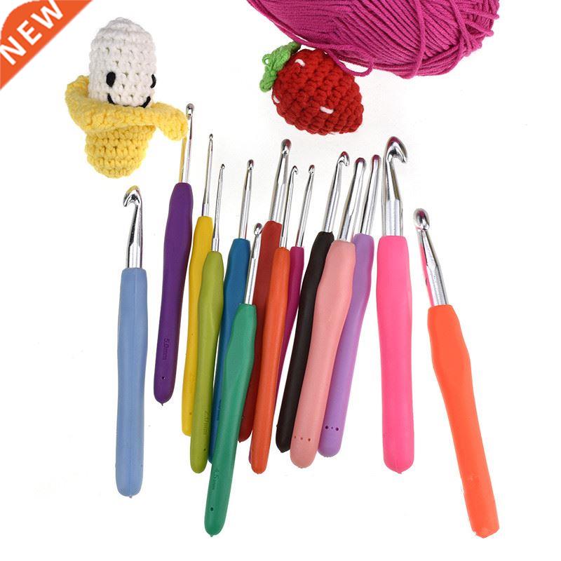 14pcs Crochet Hooks Set Big Size Soft Handle Crochet Needles