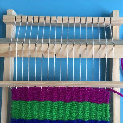 Wooden Weaving Craft Yarn little Loom  Hand Knitting Mach