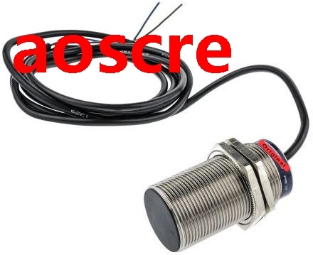 2PCS XS1M30MA250 Switch Sensor 2 Wire New High Quality