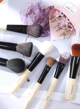 Luxury BB Makeup Brushes Set Natural Goat Horse Hair Powder