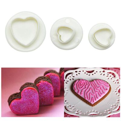 3Pcs/Set Kitchen Accessory Heart Cake Decorating Tools Cake