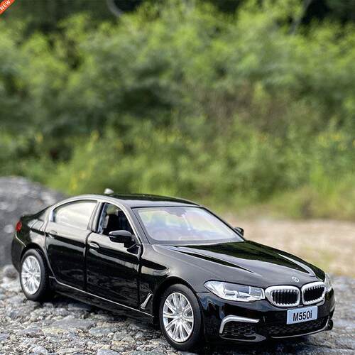 New 1:36 BMW M5 M550i Car Model M2 M4 Alloy Car Model Diecas