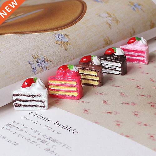 10PCS Dollhouse Miniature Resin Triangle Cakes Doll Mini Foo