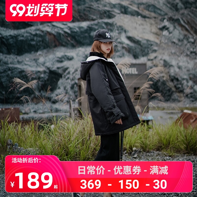 2020年新款反季节工装羽绒服加厚女黑色短款清仓白鸭绒小个子