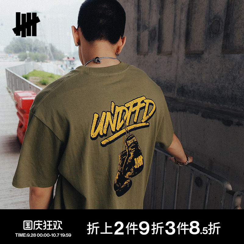 UNDEFEATED拳击五条杠短袖T恤图片