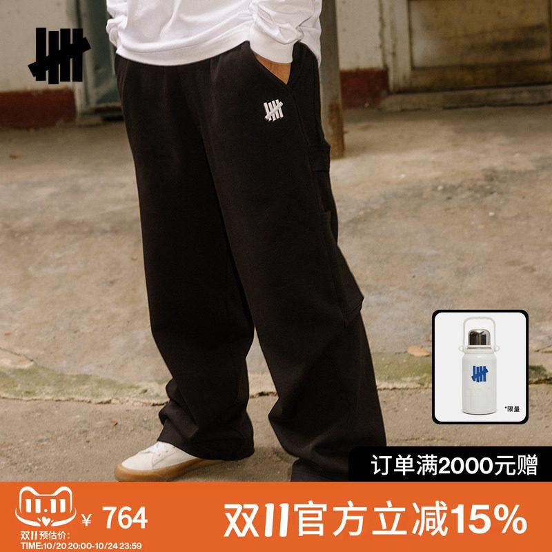 UNDEFEATED五条杠多口袋LOGO刺绣工装卫裤潮流美式复古26秋冬新品