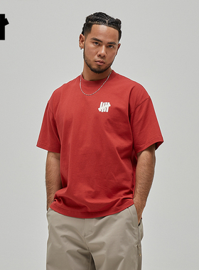 UNDEFEATED五条杠春季新品美式运动拳击图案LOGO落肩宽松短袖T恤