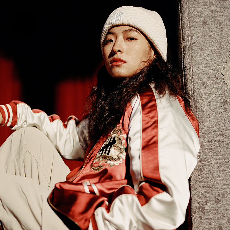 UNDEFEATED横须贺风尚缎面夹克